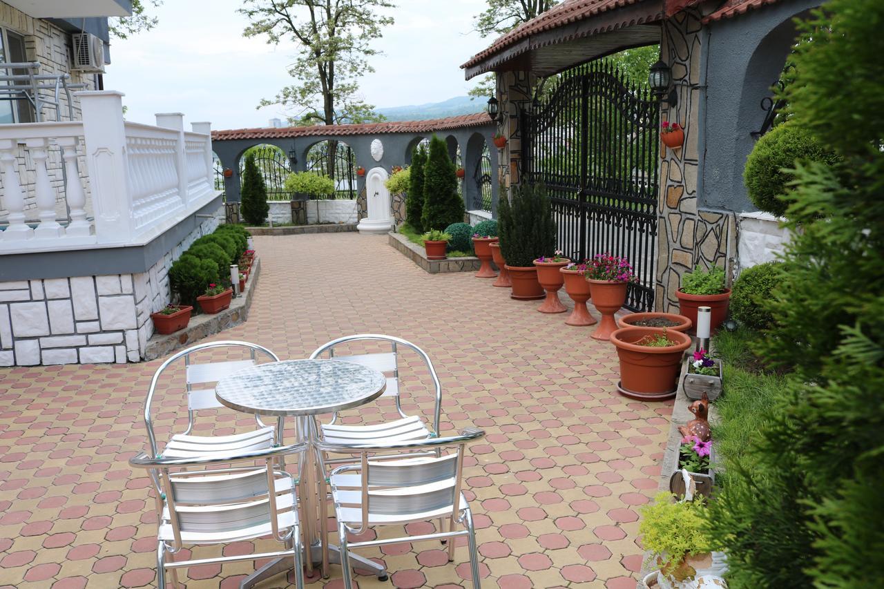 Hotel Arda Kŭrdzhali Exterior foto